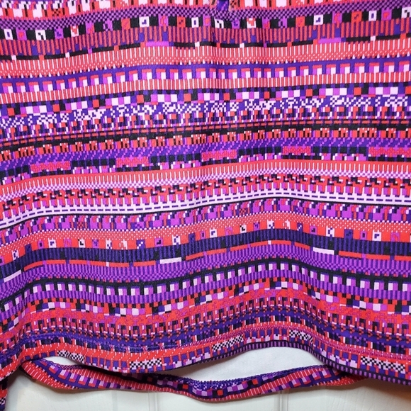 Nike Pro Half Zip Pullover Women's M Red Purple Fuchsia Fair Isle Print Long - Picture 3 of 10